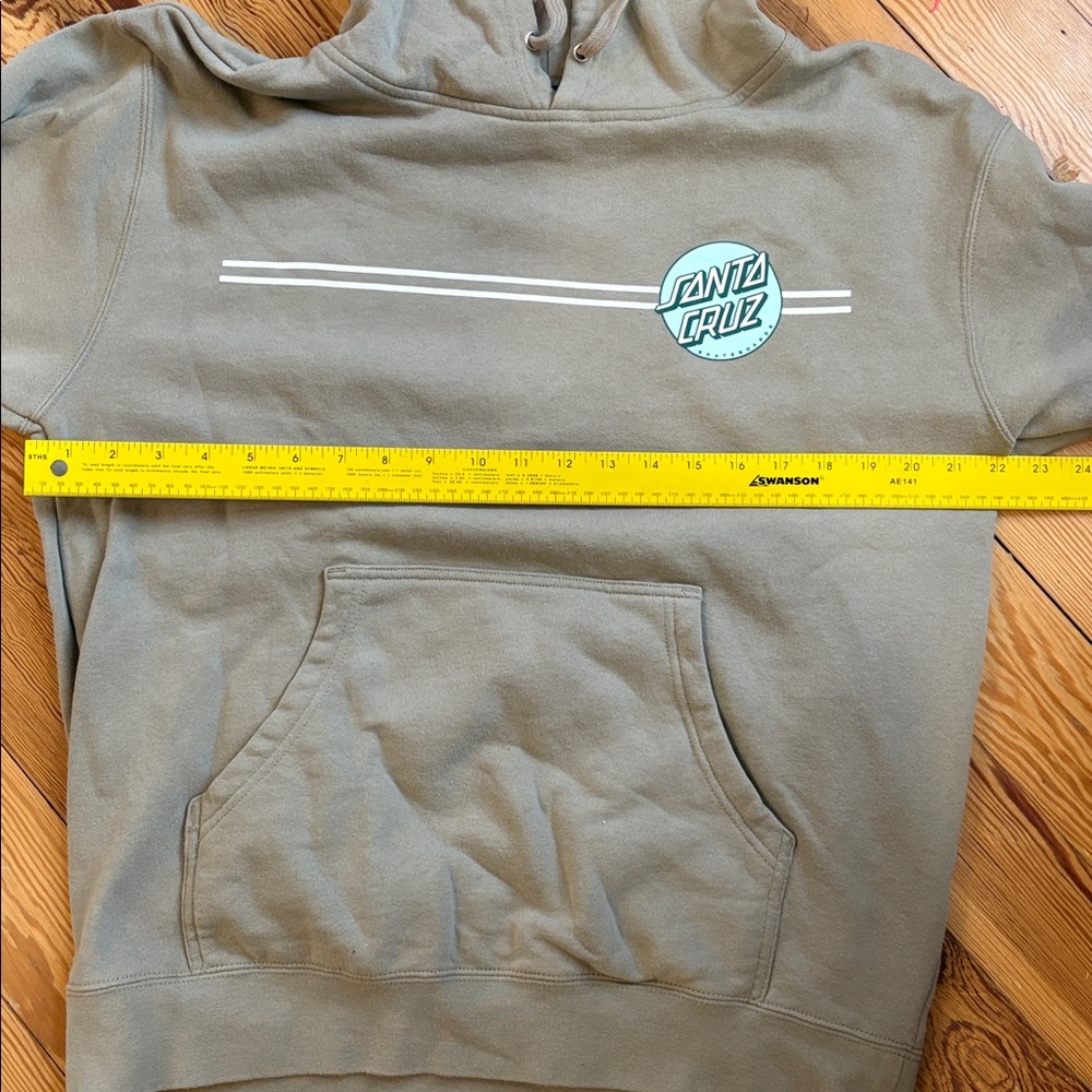 Santa Cruz Tan Hoodie - Picture 5 of 6